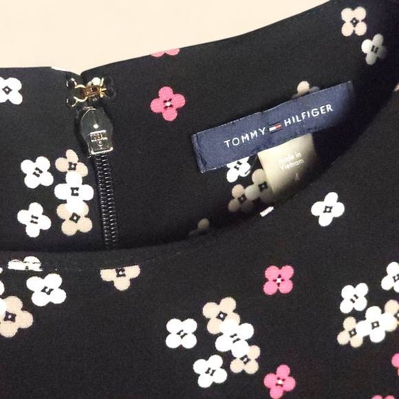 Tommy Hilfiger Black Dress with Red and White Floral Pattern - Picture 7 of 10